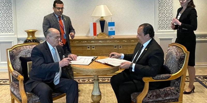 Guatemala y Polonia suscriben Protocolo sobre Consultas Políticas  