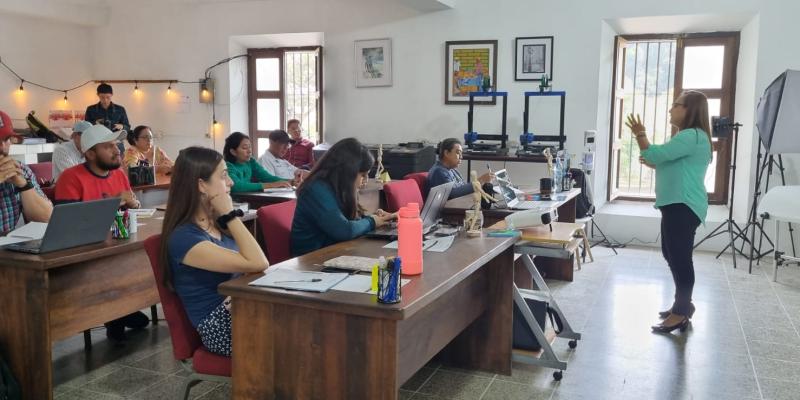 Mipymes de Sacatépequez  reciben formación por el Ministerio de Economía