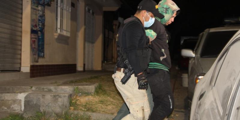 PNC captura a salvadoreño requerido en su país