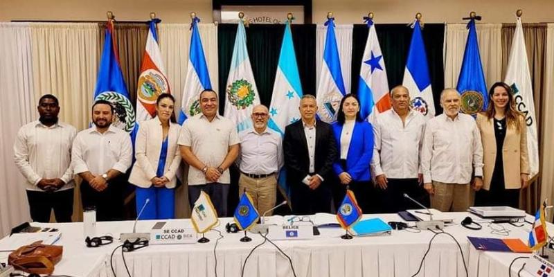 Ministros de Ambiente de Centroamérica continúan enfocados en reducir la vulnerabilidad de la región