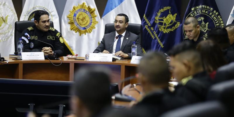 Presentan resultados en combate al narcotráfico en el país