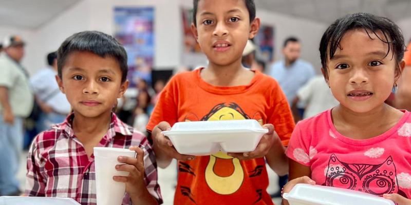 Personas usuarias de Comedor Social en San Antonio Suchitepéquez, Suchitepéquez