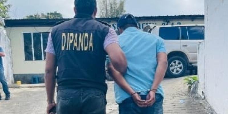 Capturado solicitaba dinero para ingresar a la PNC