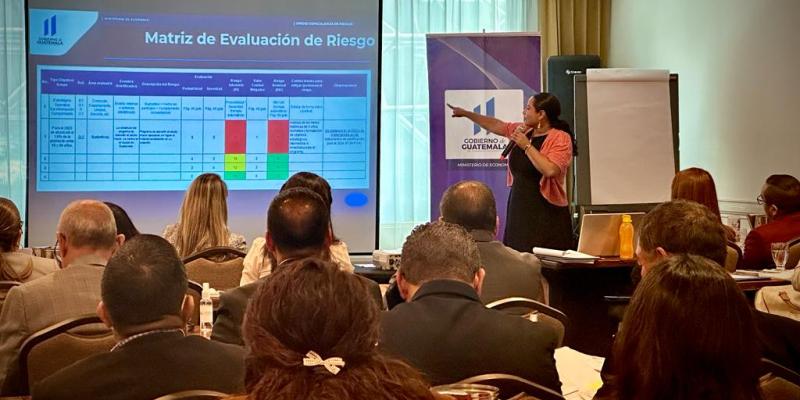 Personal de Mineco recibe capacitación sobre evaluación de riesgos