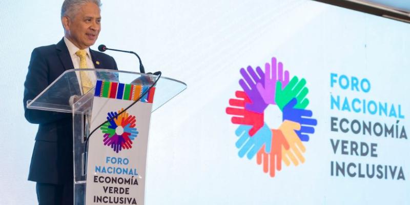 Foro aborda líneas de acción para fortalecer la economía verde en el país