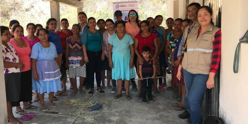 Artesanas de Chiquimula y Zacapa son atendidas por los programas Sello Blanco