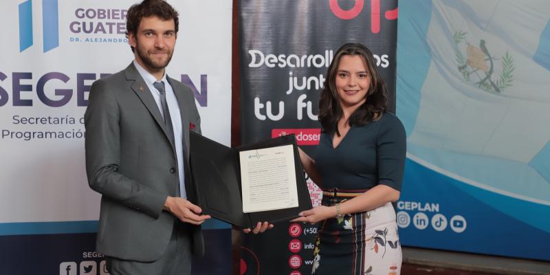 Más personas, especialmente jóvenes, tendrán acceso a becas