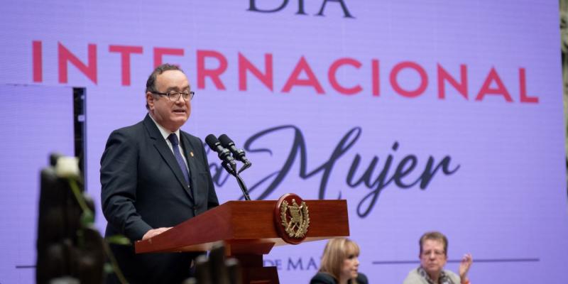 Presidente Alejandro Giammattei 