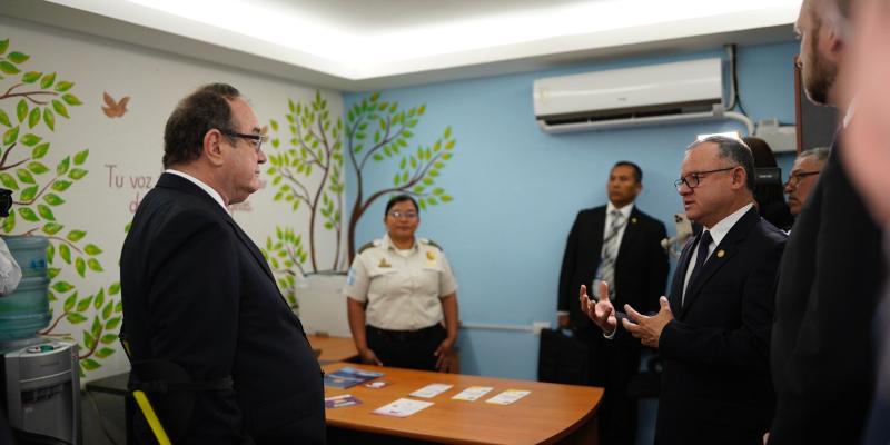 Autoridades hacen el llamado a unificar esfuerzos para erradicar la violencia contra la mujer