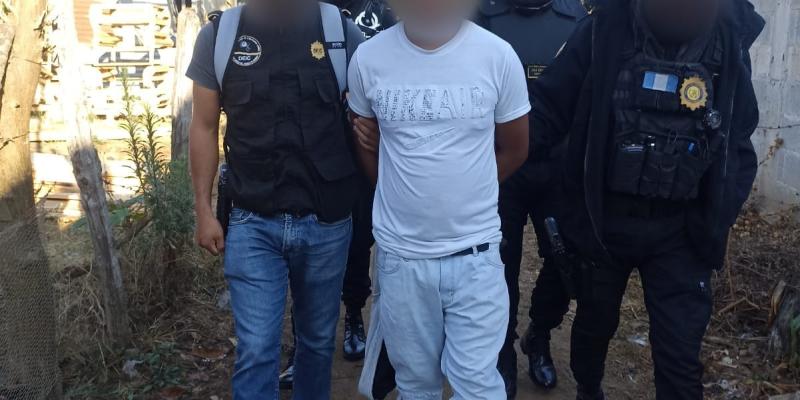 Desarrollan allanamientos para desarticular banda de extorsionistas