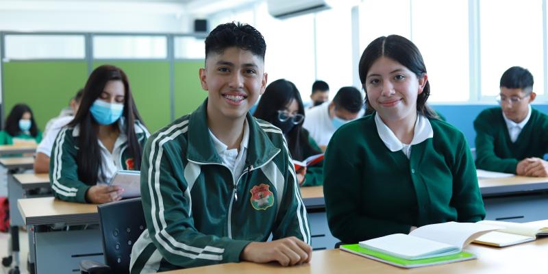 Programa de Becas de Inglés para estudiantes nivel medio