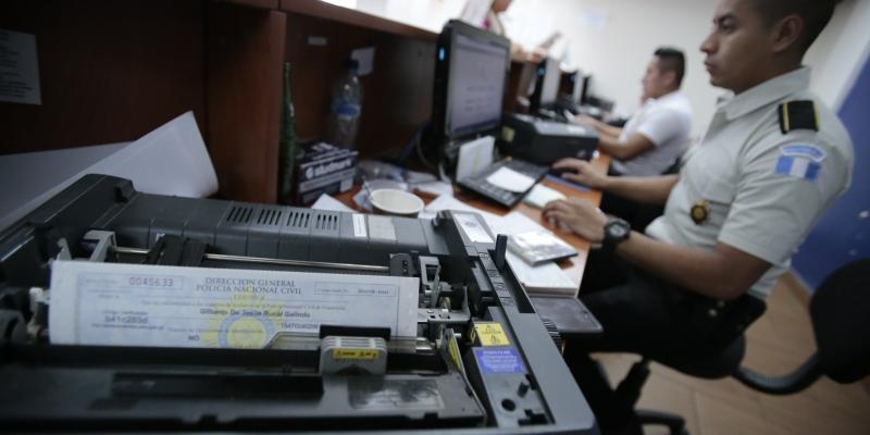 Gabinete Criminalístico agiliza resoluciones de antecedentes y homónimos