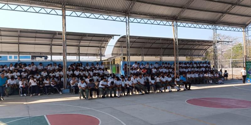Estudiantes de Petén se capacitan como Guardianes Ecológicos y sobre el Reglamento 164-2021