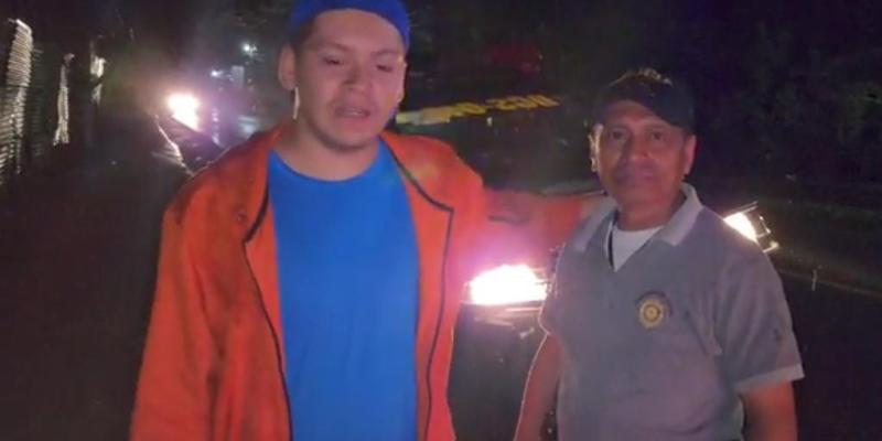 Agentes de PNC brindan auxilio a turistas en diversos lugares del país