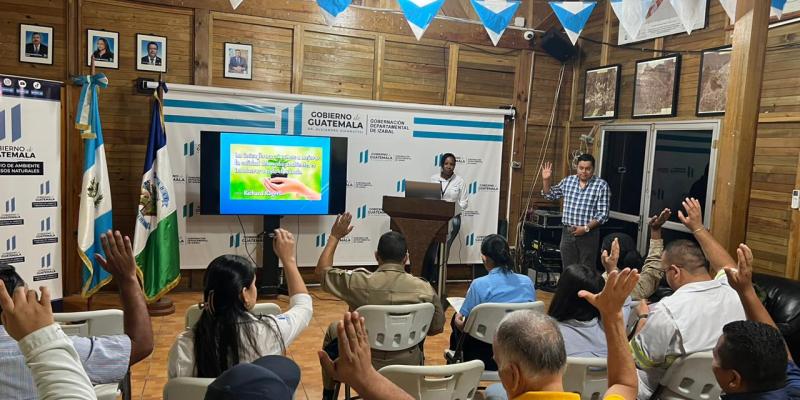 MARN promueve el Reglamento 164-2021 ante la Comisión de Ambiente de Izabal