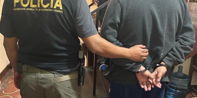 Sección contra la Trata detiene a persona por poseer material pornográfico de menores