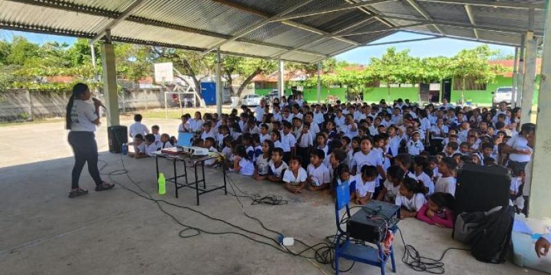 MARN instruye a jóvenes de Petén sobre prácticas de resguardo ambiental 