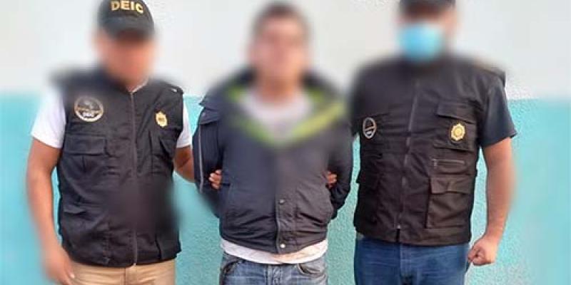 Capturan a implicado en la muerte de una mujer