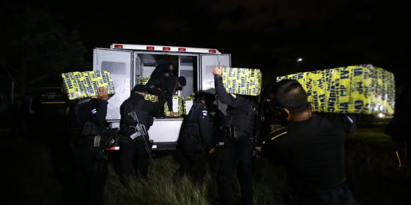 Mingob y SGAIA incautan al narcotráfico más de Q1 mil 400 millones