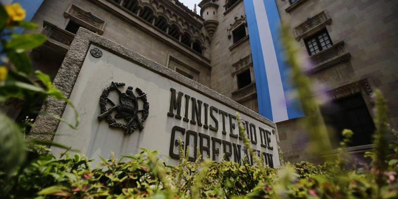 Mingob cumple 184 años de trabajar por la seguridad ciudadana