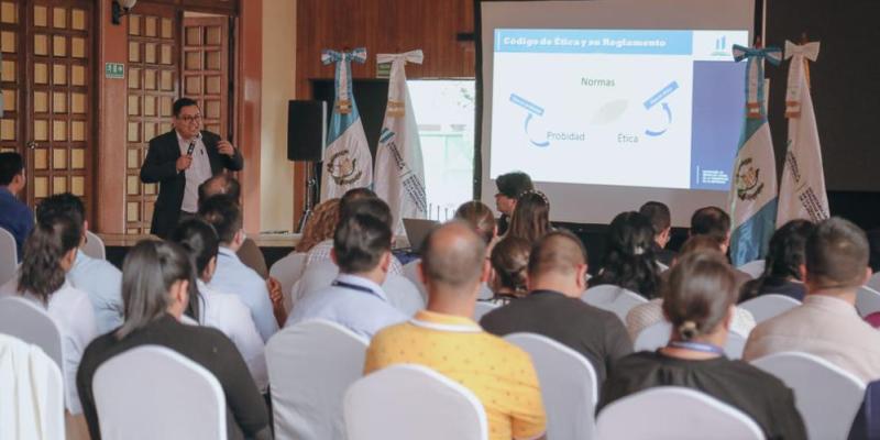 Los funcionarios explicaron el funcionamiento de la SBS