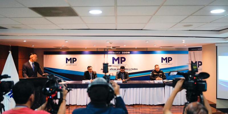 Extranjeros posibles involucrados en robo a viviendas