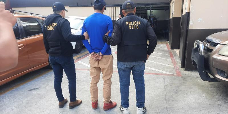 Investigación policial captura a sindicado de asesinar a dos personas