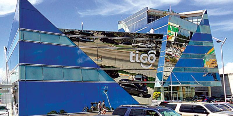 En noviembre de 2021 Millicom International Cellular completó la adquisición de Comcel (Tigo Guatemala).