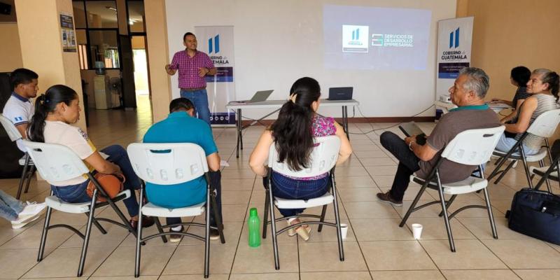 Emprendedores reciben impulso para el desarrollo económico local de Jutiapa
