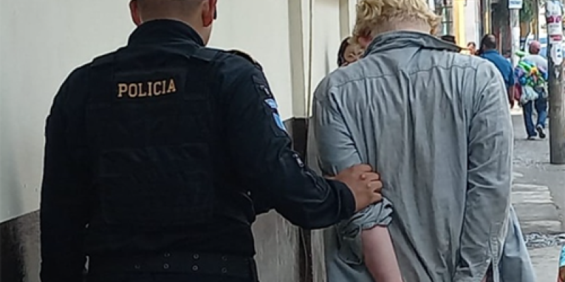 Capturados por distribución de drogas y portación ilegal de armas de fuego en Escuintla