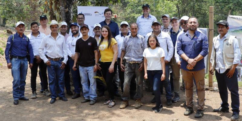 Comisión de KFW verifica proyecto de adaptación climática y califica de exitosa la intervención del MARN