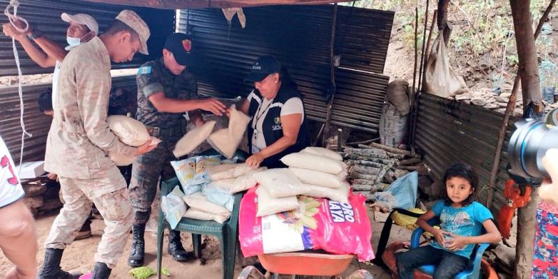 3,022 Reservistas militares apoyarán la entrega de paquetes nutricionales.