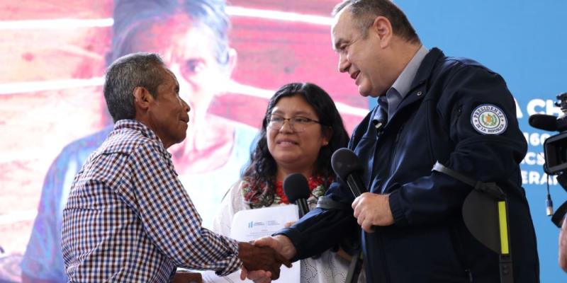 Presidente Alejandro Giammattei 