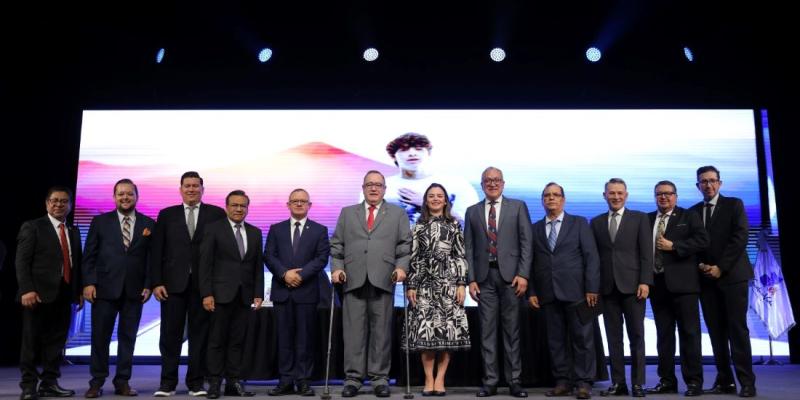 Presidente Alejandro Giammattei 