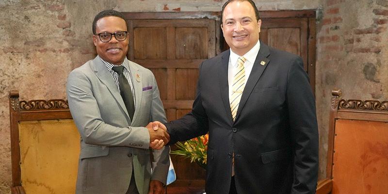 Guatemala y Trinidad y Tobago intercambian perspectivas sobre prioridades bilaterales y regionales
