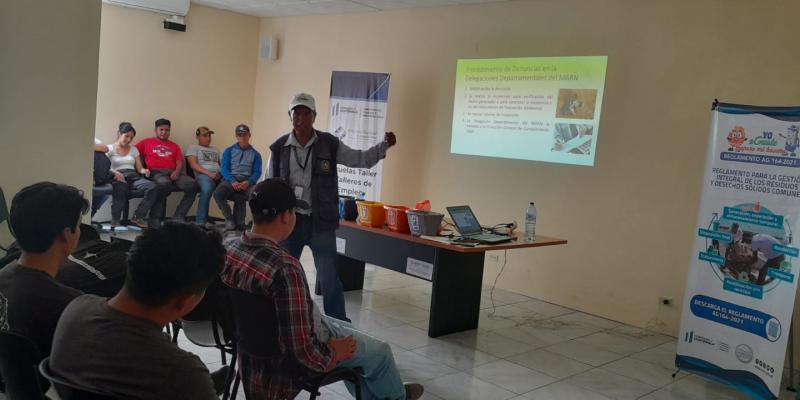 Jóvenes de Baja Verapaz se forman como Guardianes Ecológicos