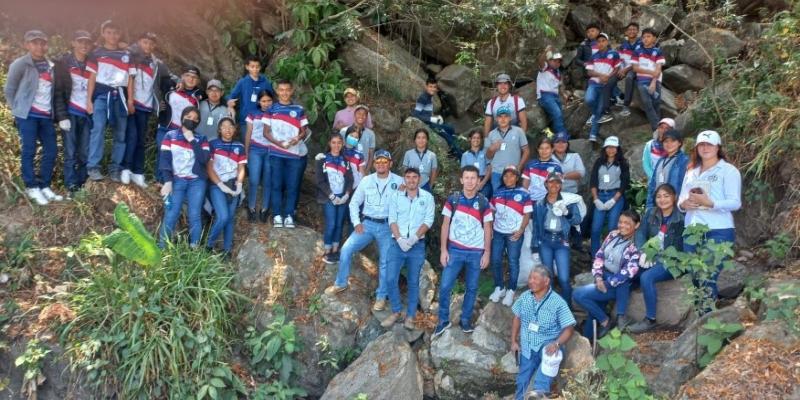 Jóvenes de Pachalum, Quiché aprenden sobre cambio climático