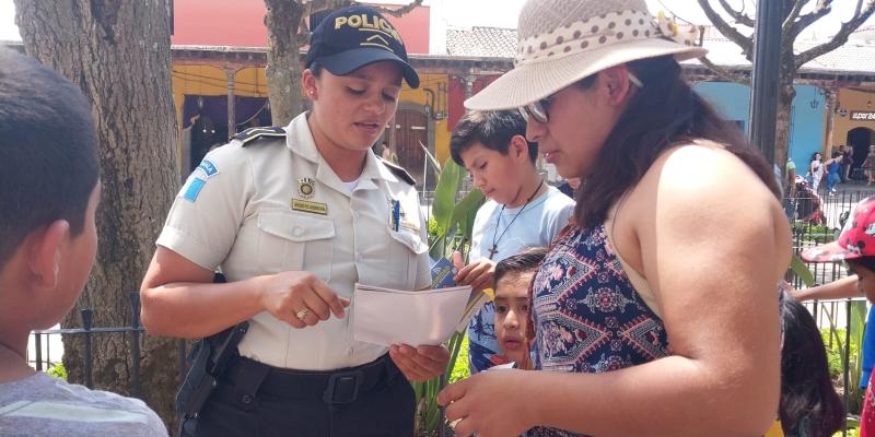 Amo ser madre y desempeñar mi labor policial
