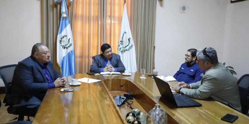 Proyectos de agua y saneamiento son prioridad para el MARN