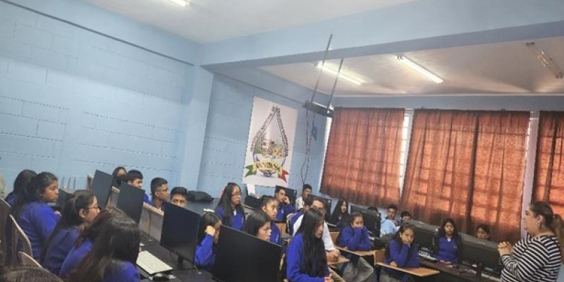 MARN forma a Guardianes Ecológicos en San Cristóbal Cucho, San Marcos