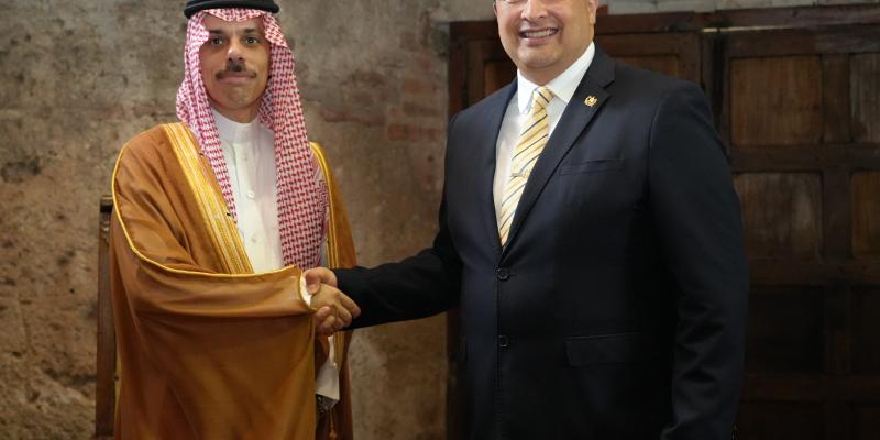 Ministros de Relaciones Exteriores de Guatemala y Arabia Saudita refuerzan vínculos bilaterales