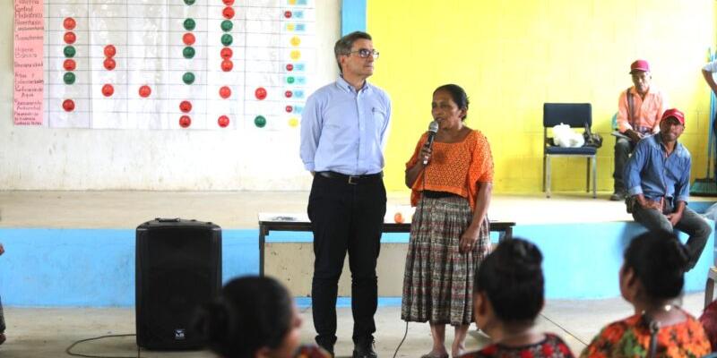 Director Global de Nutrición de Unicef conoce acciones para la prevención de la inseguridad alimentaria y nutricional en Alta Verapaz