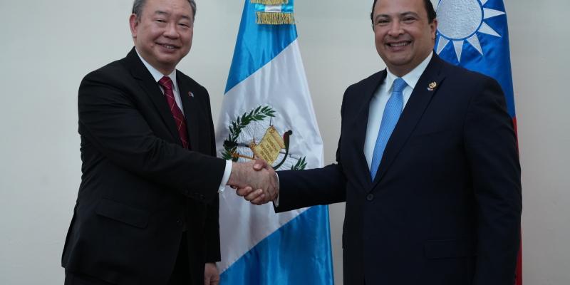 Canciller de Guatemala recibe visita de vicecanciller taiwanés para abordar asuntos bilaterales  