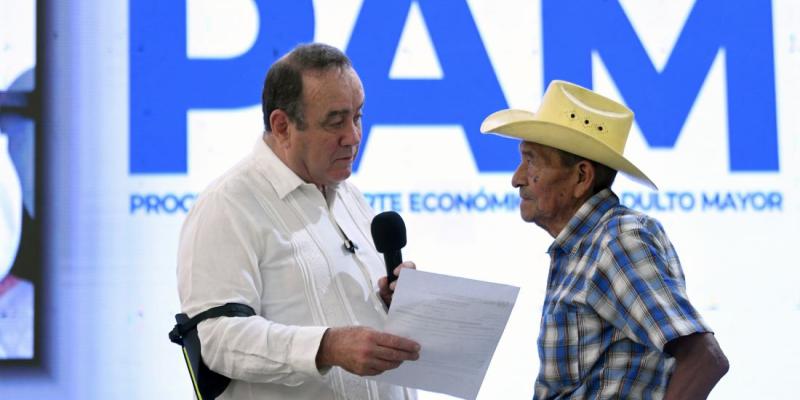 Presidente Alejandro Giammattei 