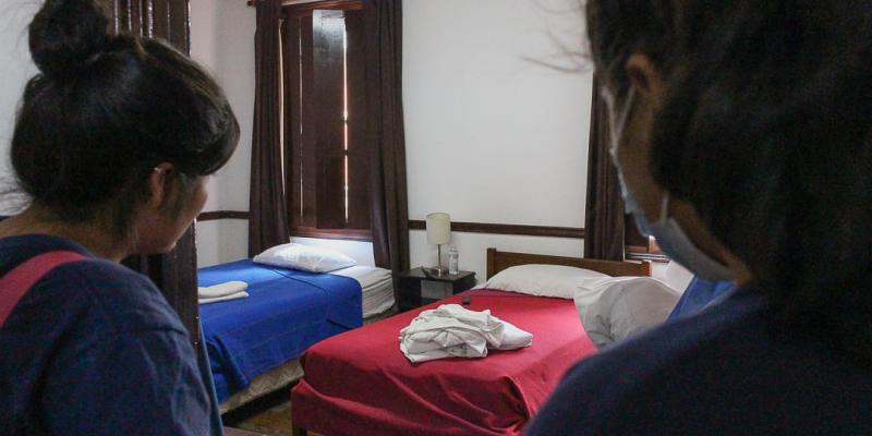 Las estudiantes realizaron un recorrido por un hotel capitalino