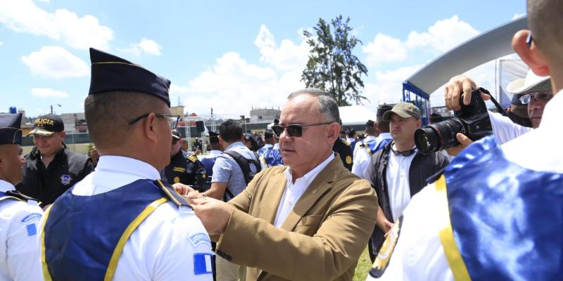 Más policías se profesionalizan para continuar impulsando el fortalecimiento de la PNC