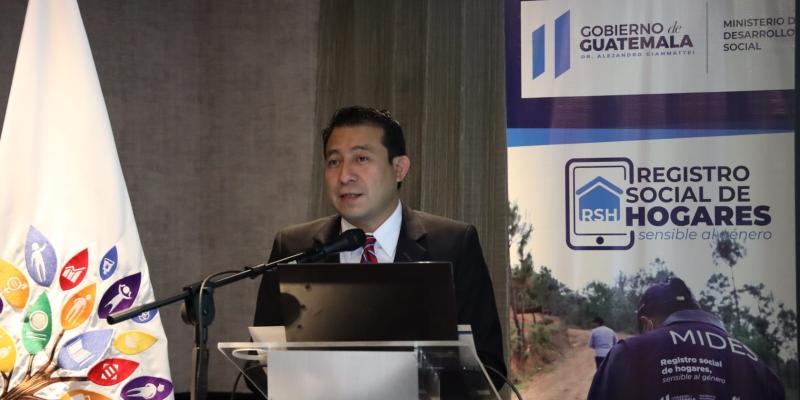 Ministro de Desarrollo Social