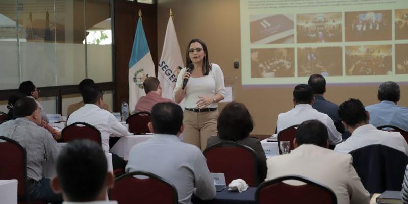 Secretaria General de Planificación, Luz Keila Vilchez, participa en taller de delegados departamentales.