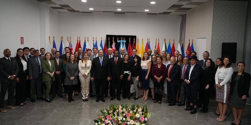 Canciller Mario Búcaro se reúne con Cuerpo Consular acreditado en Guatemala 