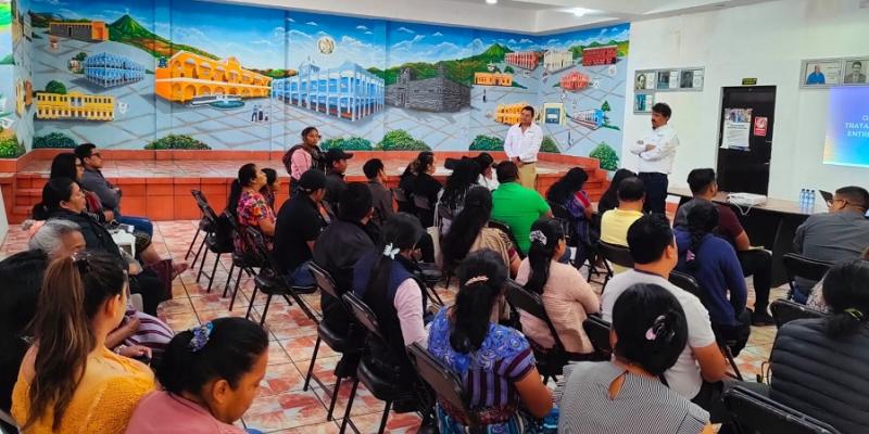 Empresarios de Chimaltenango participaron en la reunión. 